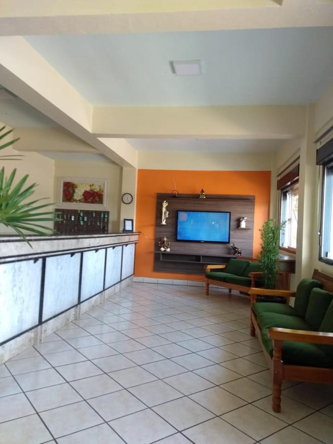 Hotel Paineiras Уругуаяна Экстерьер фото